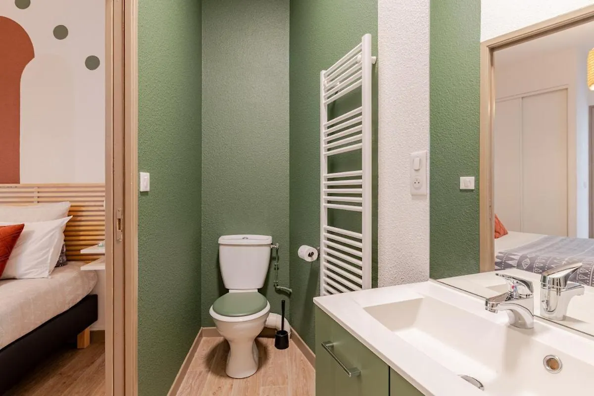 Jade Super Cozy Apartment With Free Parking Roanne
